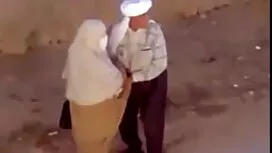 Pantat jilbab sangap ...