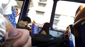 Seks di bioskop tumb ...