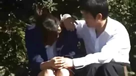 Kukuh yang basah Ber ...