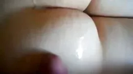 Wanita dengan payuda ...